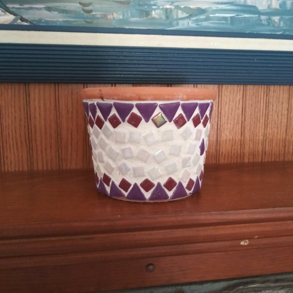 **PRICE REDUCED** Hand Crafted Mosaic Tile Flower Pot - Picture 3 of 13